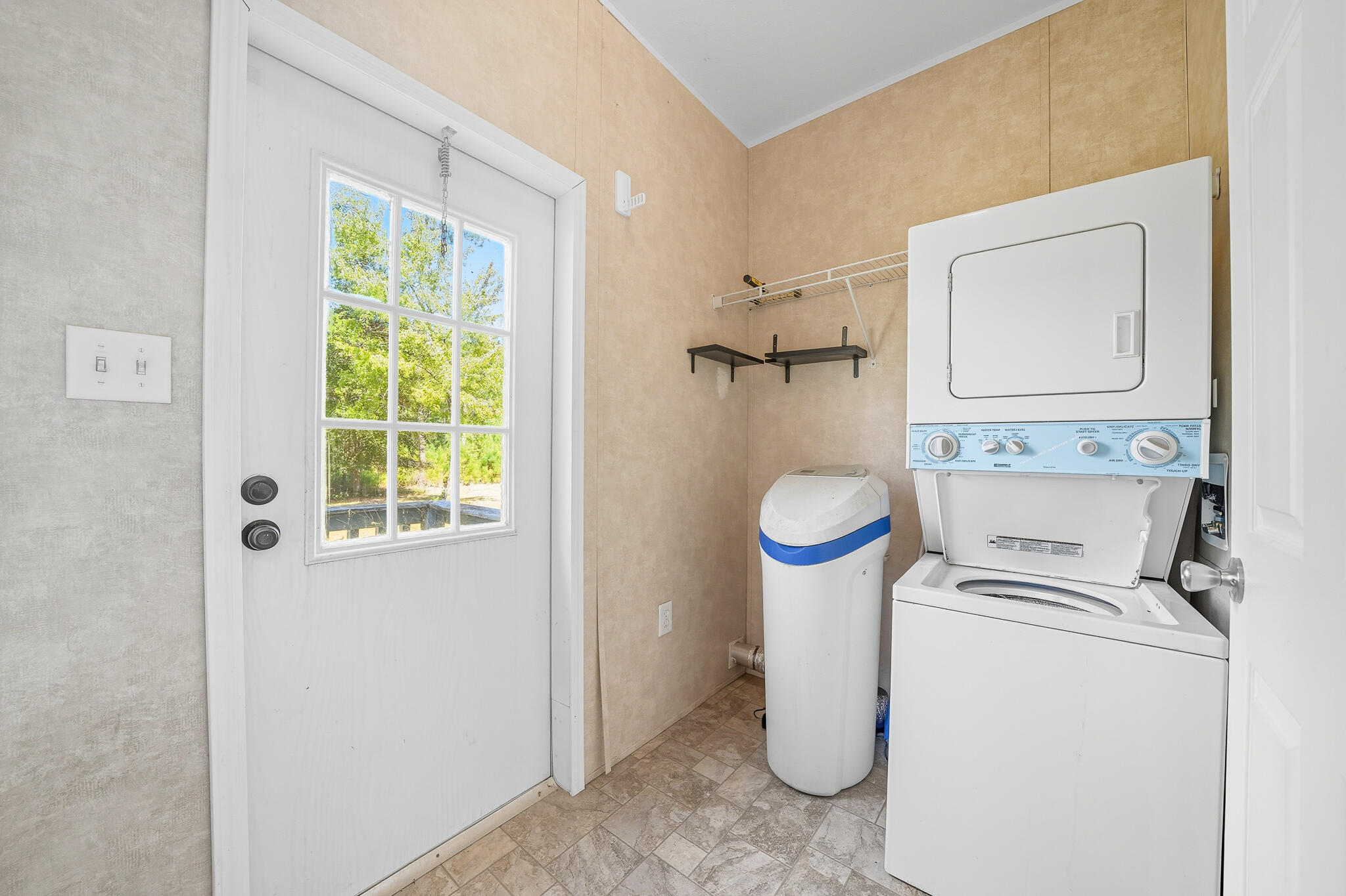 2290 Bethera Road Bonneau, SC 29431 - Photo 14 of 30 DSC07713