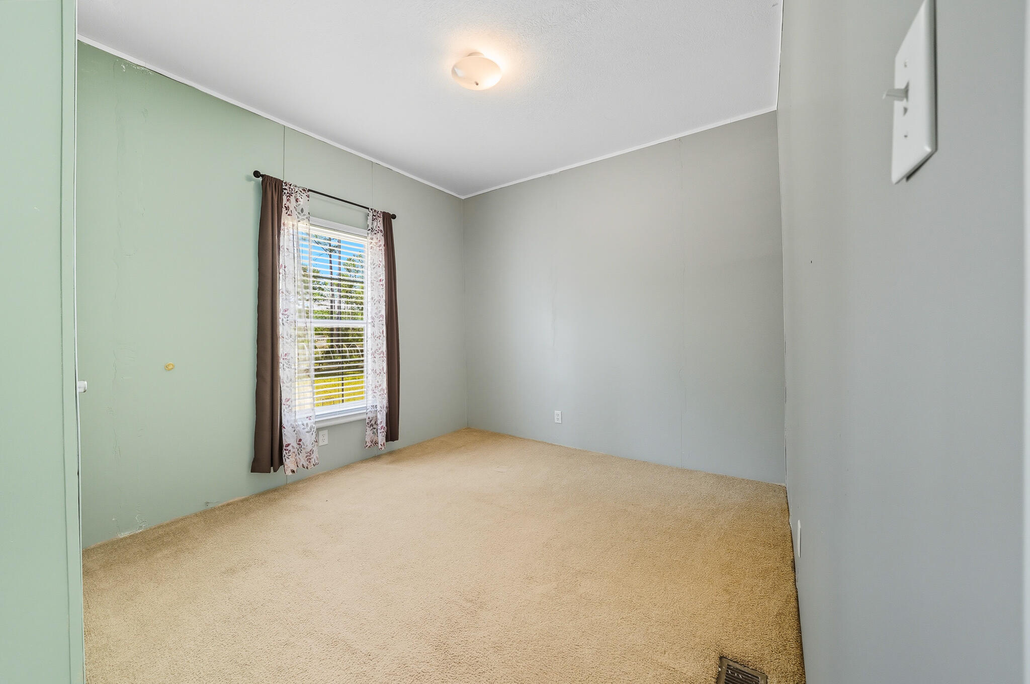 2290 Bethera Road Bonneau, SC 29431 - Photo 23 of 30 DSC07763