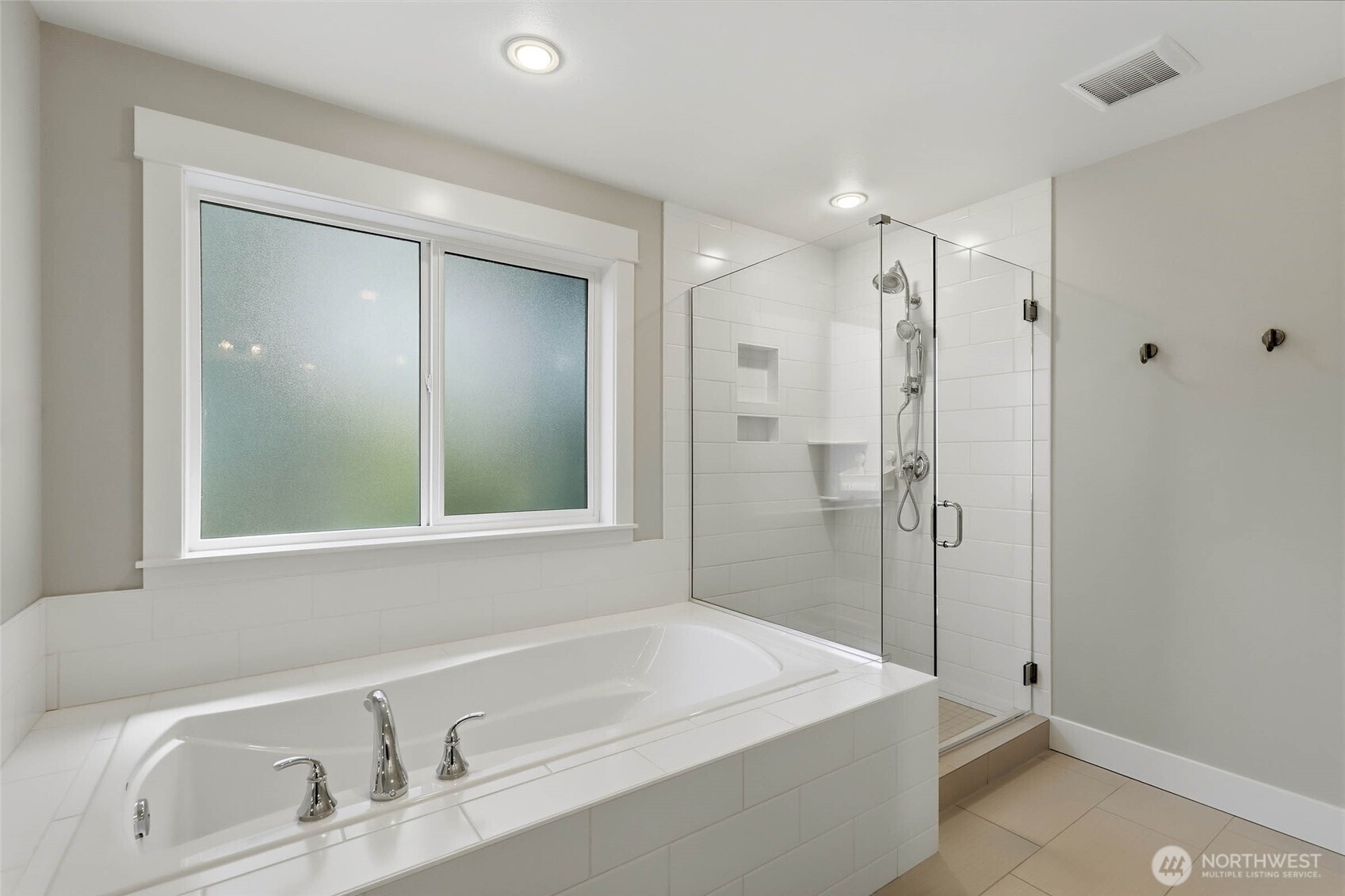 9307 Northeast 173rd Street Bothell, WA 98011 - Photo 17 of 39