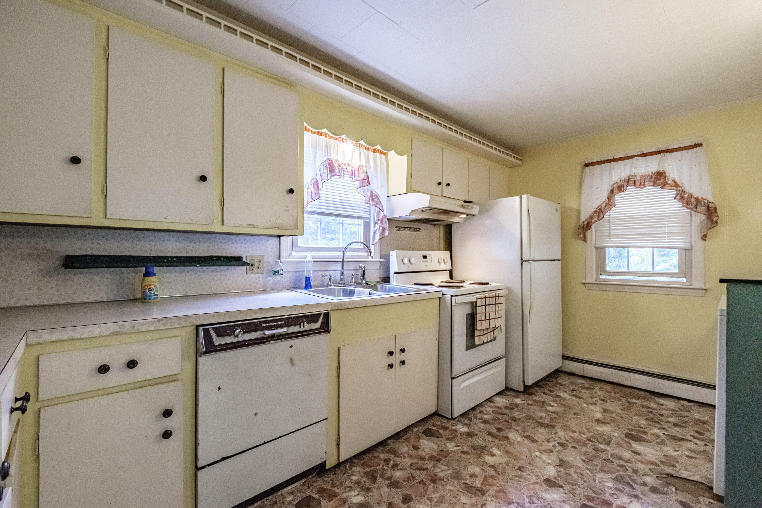 143 Broadturn Road Scarborough, ME 04074 - Photo 25 of 82 Kitchen
