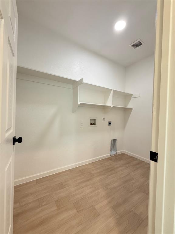 2864 Burchill Road Fort Worth, TX 76105 - Photo 16 of 26