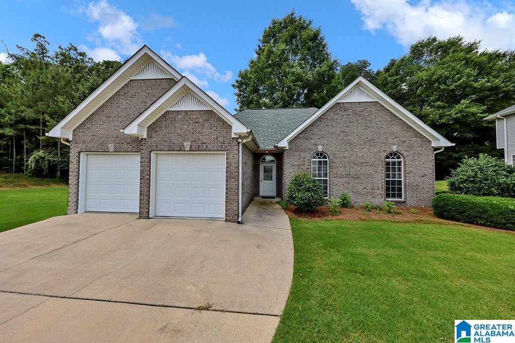 208 King Arthur Place Alabaster, AL 35007 - Photo 4 of 25