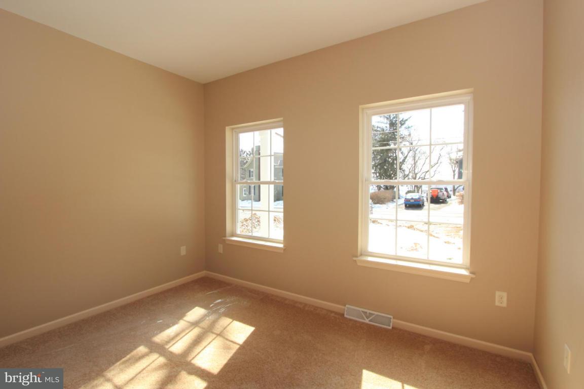 1244 Orchard Road Lititz, PA 17543 - Photo 17 of 20