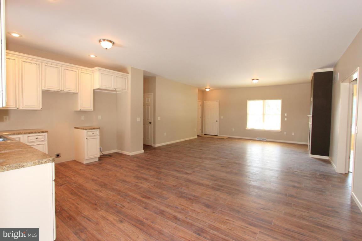 1244 Orchard Road Lititz, PA 17543 - Photo 6 of 20