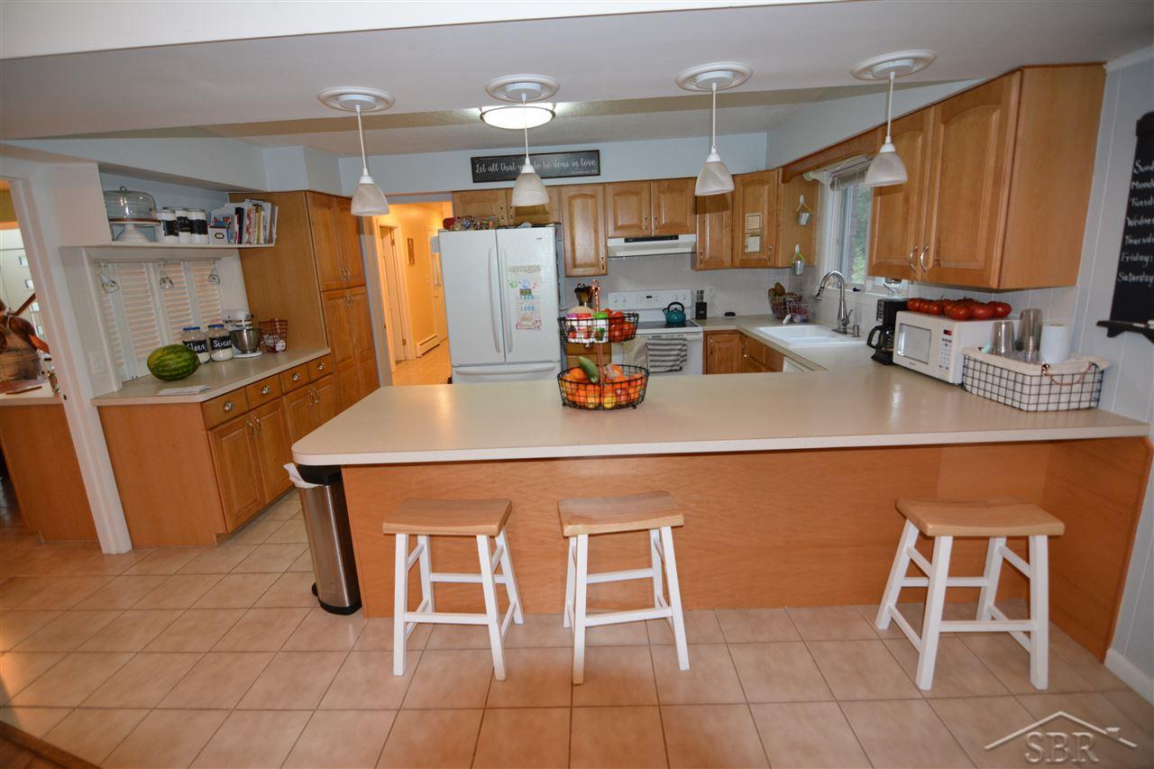 6460 North River Road Freeland, MI 48623 - Photo 11 of 42 31393012-10.JPG