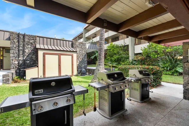 $799,000 | 77-6469 Alii Drive, Unit 202, Kailua-Kona, HI 96740