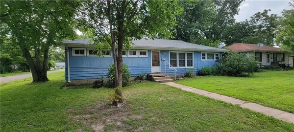 $110,000 | 604 North Vermont Street, Iola, KS 66749