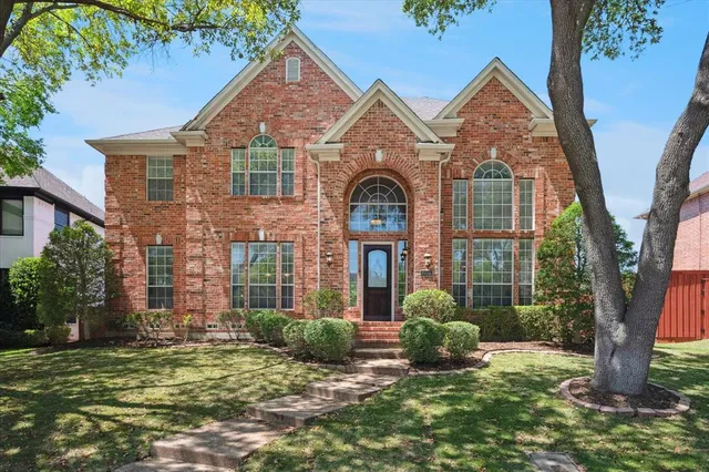$829,000 | 7409 Bradford Pear Drive, Irving, TX 75063