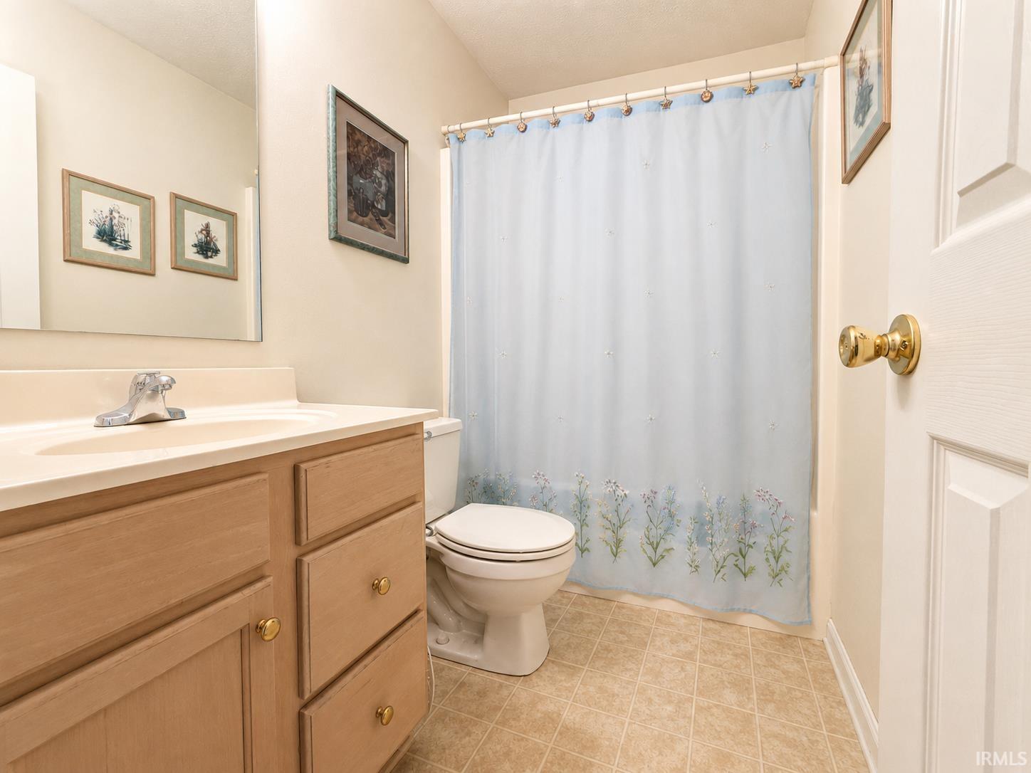 2020 Seasons Ridge Boulevard Evansville, IN 47715 - Photo 9 of 13