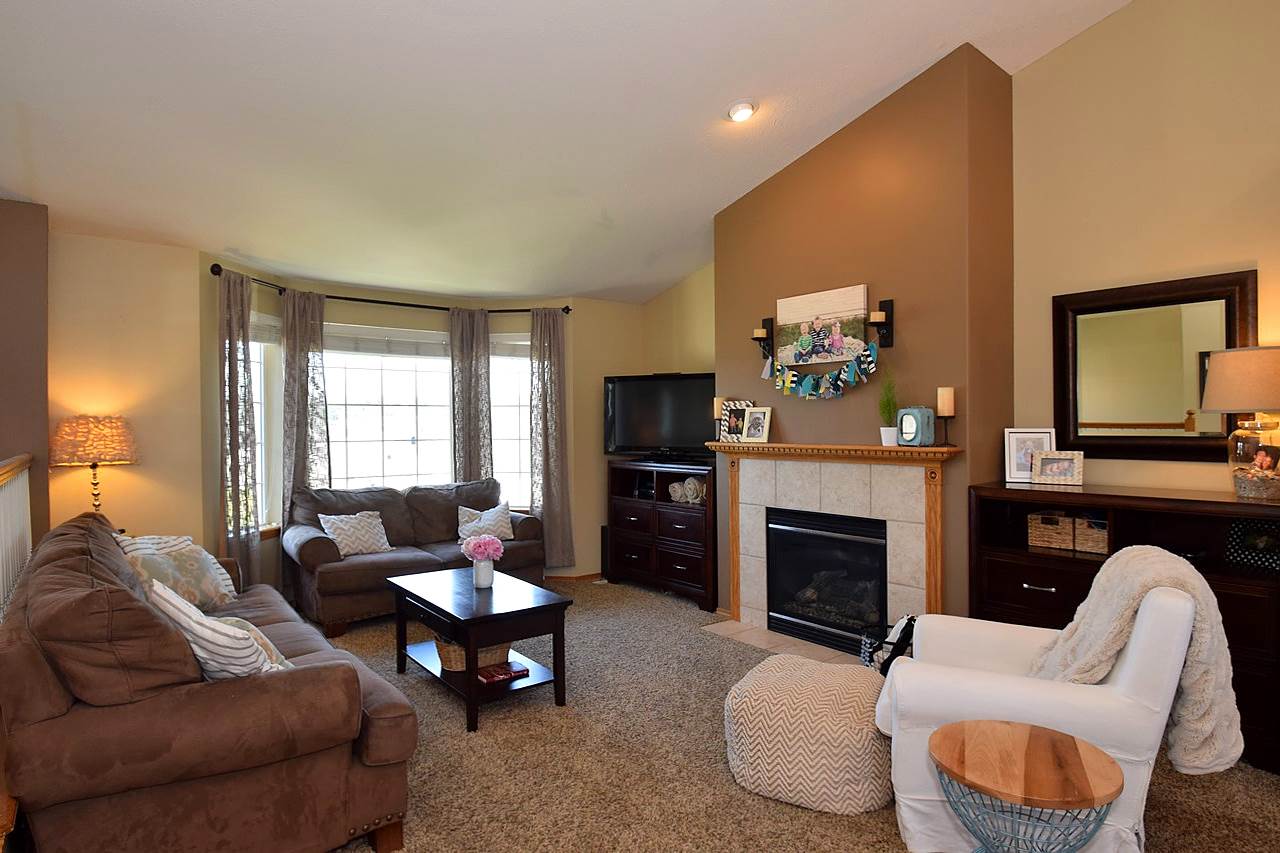 18022 North Astor Street Colbert, WA 99005 - Photo 2 of 20