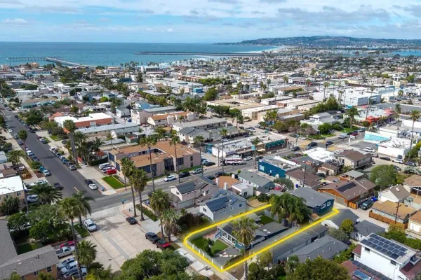 $2,450,000 | 4776 Del Monte Avenue, San Diego, CA 92107