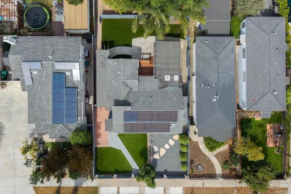 $2,450,000 | 4776 Del Monte Avenue, San Diego, CA 92107