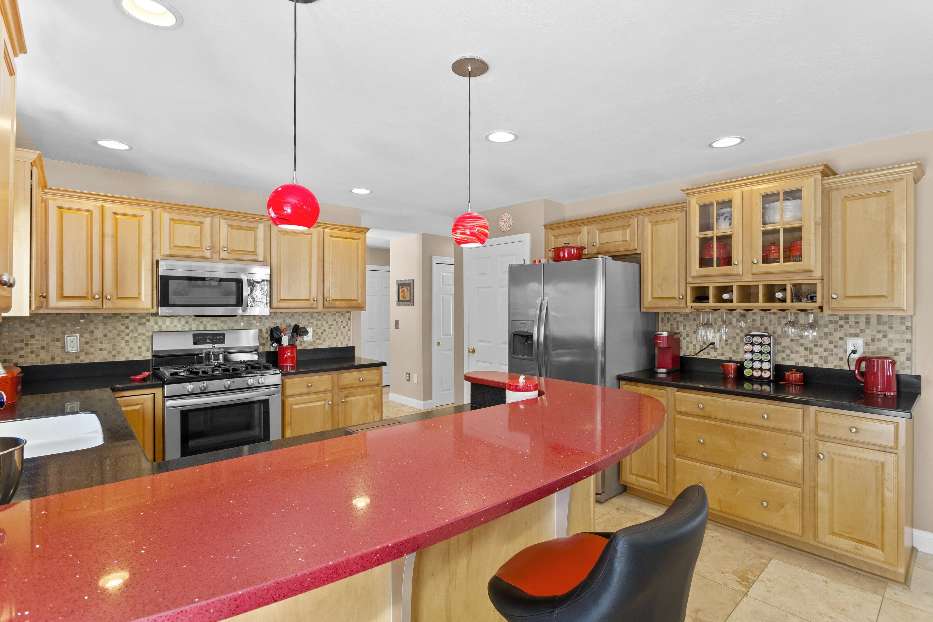 36 Hibiscus Way Nashua, NH 03062 - Photo 20 of 60