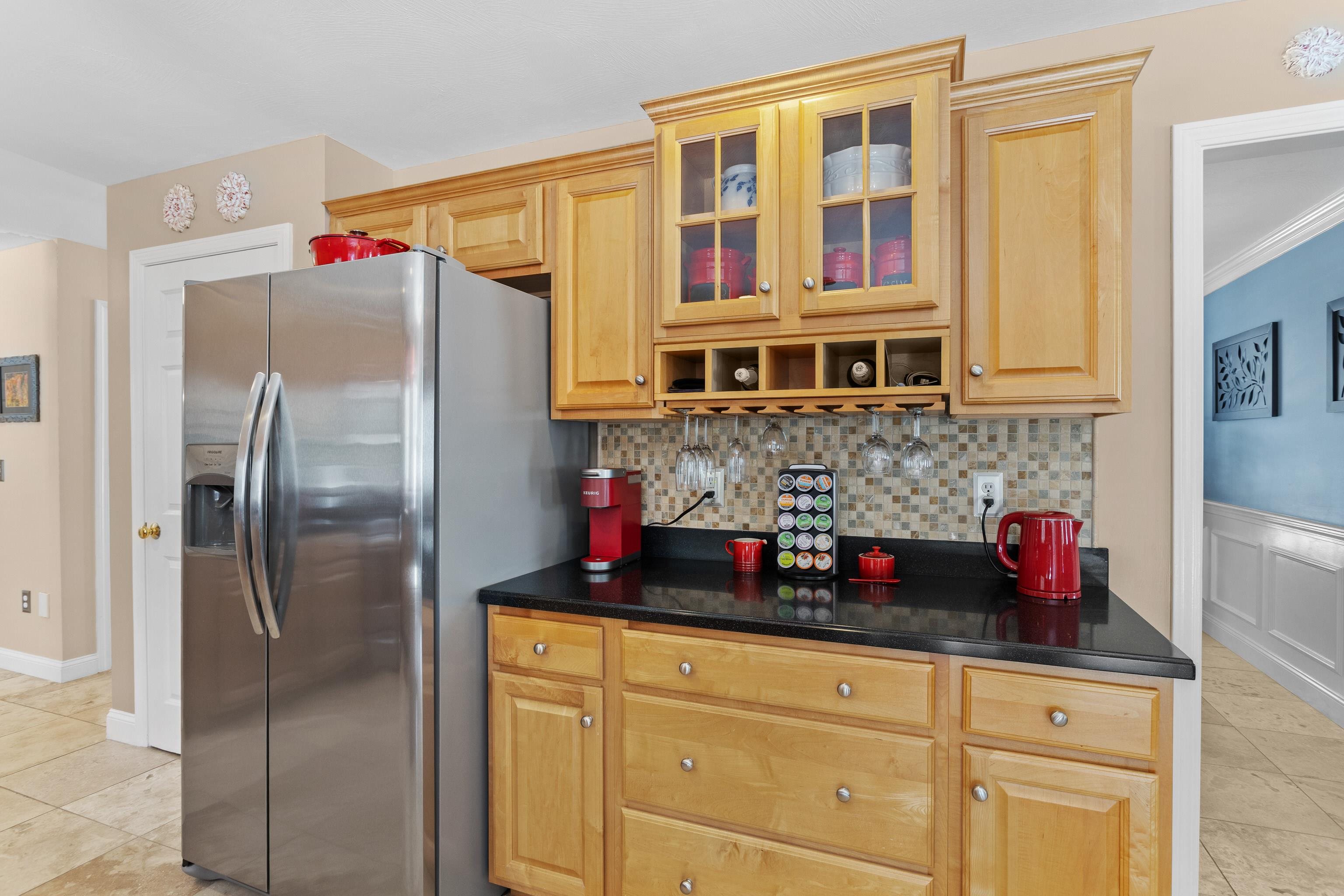 36 Hibiscus Way Nashua, NH 03062 - Photo 21 of 60