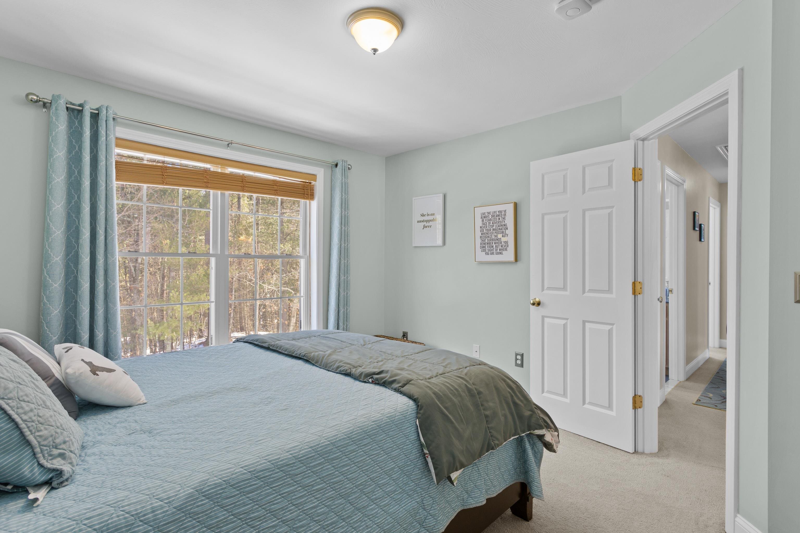 36 Hibiscus Way Nashua, NH 03062 - Photo 45 of 60