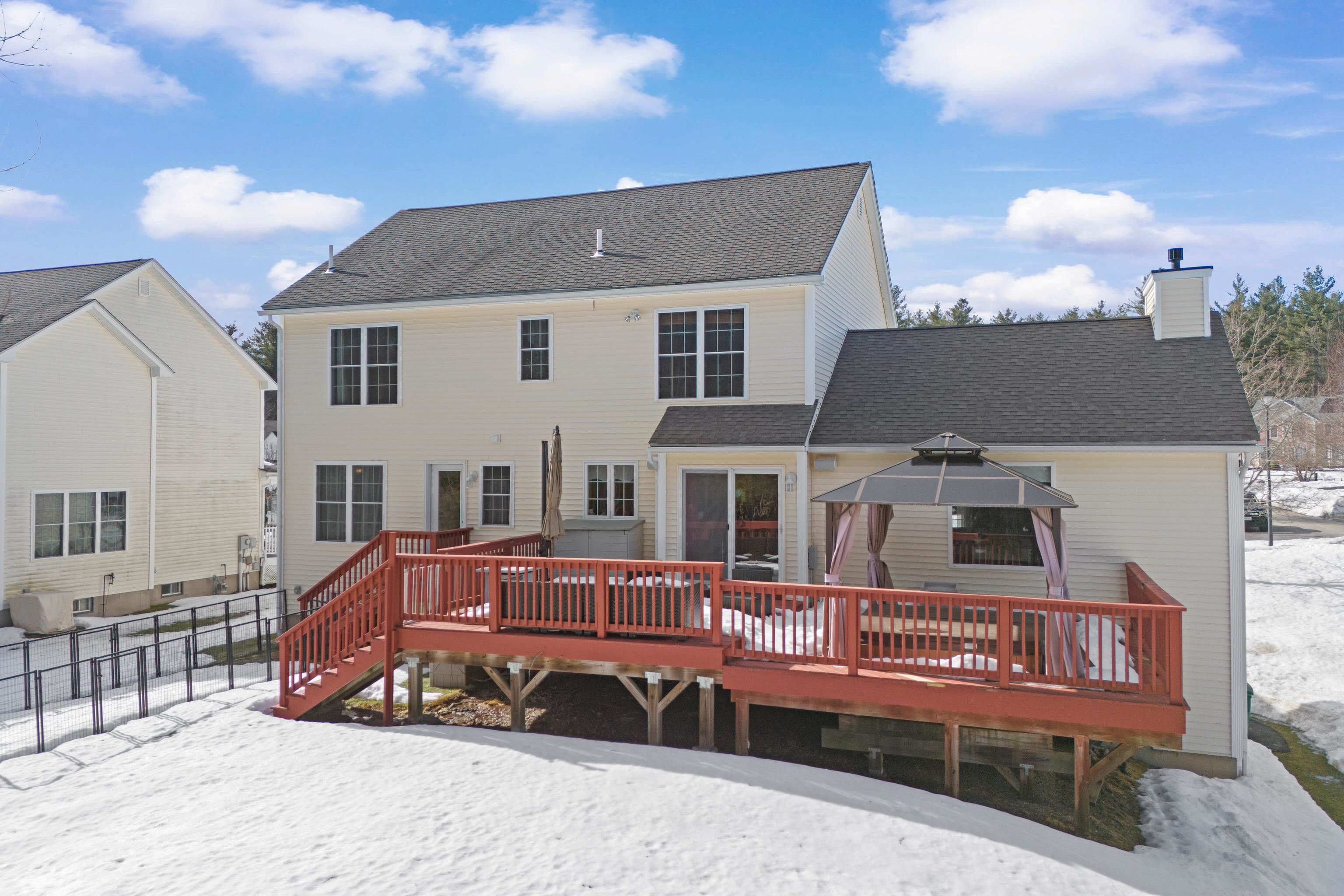 36 Hibiscus Way Nashua, NH 03062 - Photo 5 of 60