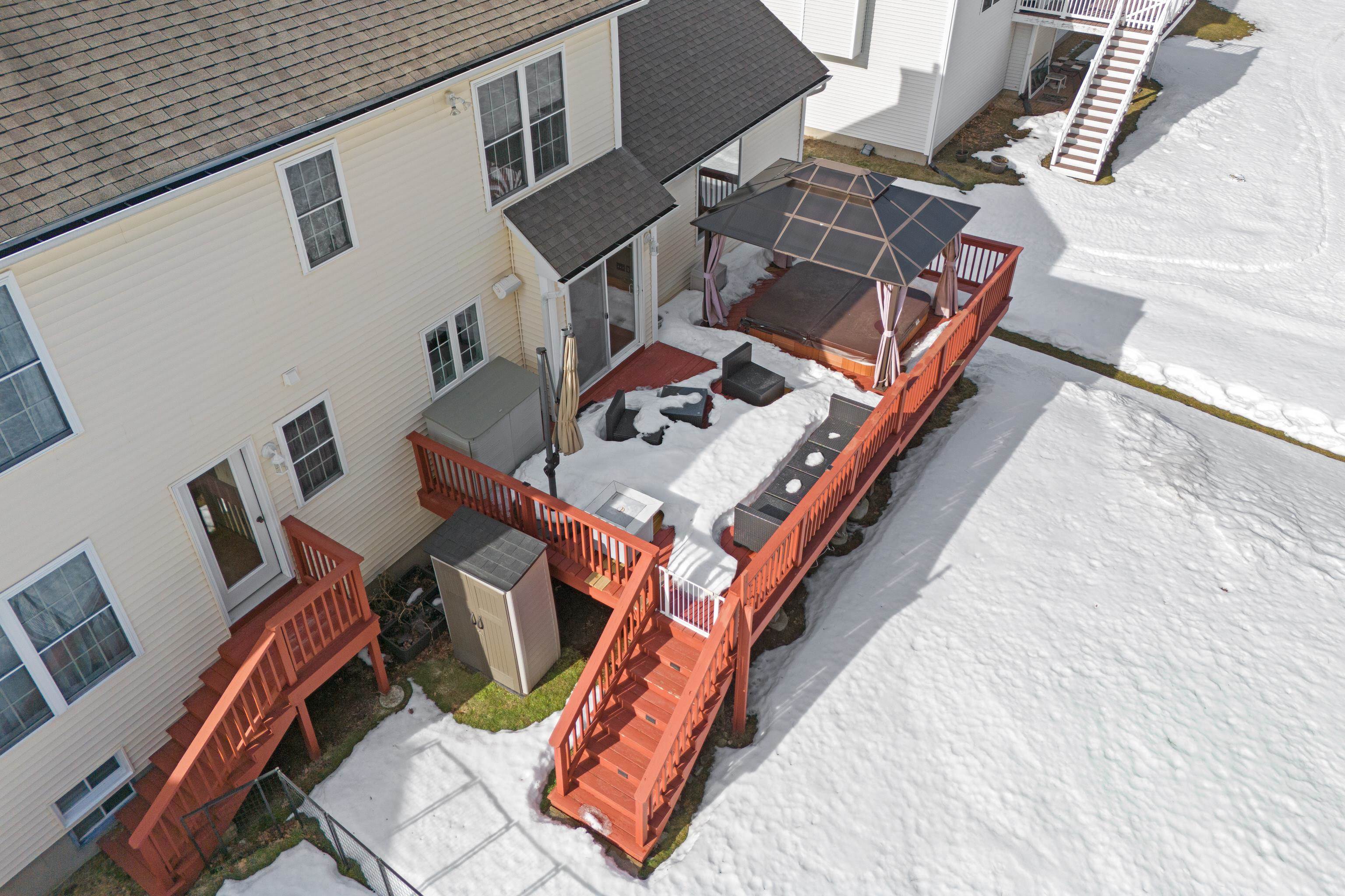 36 Hibiscus Way Nashua, NH 03062 - Photo 6 of 60