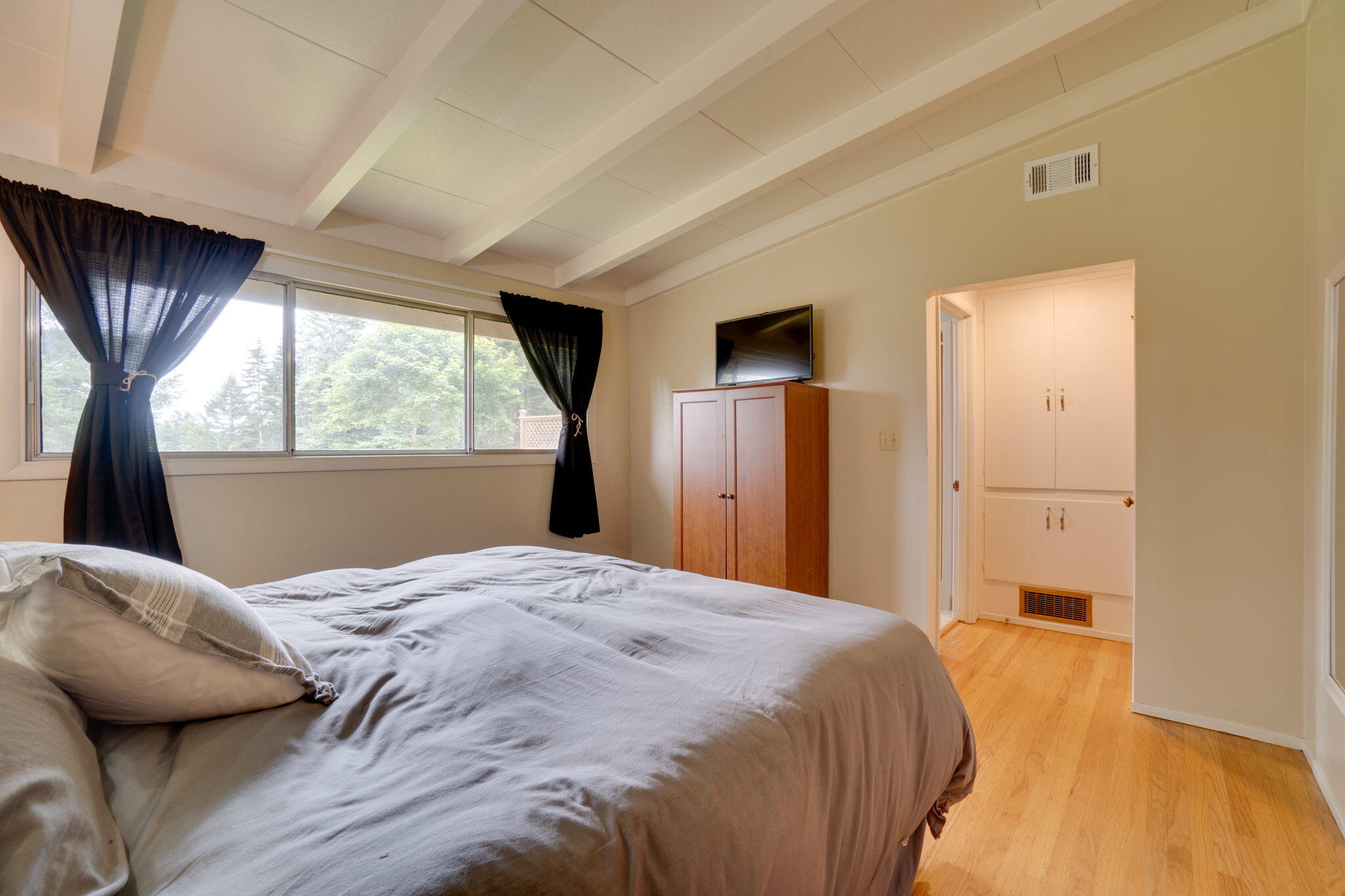 7767 Berta Road Eureka, CA 95503 - Photo 18 of 40 19-web-or-mls-DSC02563HDR