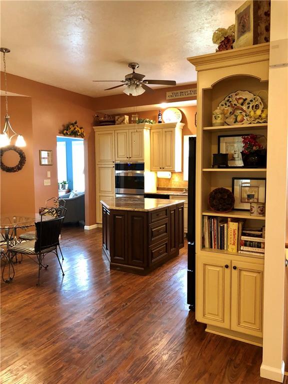 182 Arner Road Freeport, PA 16229 - Photo 7 of 25 Plenty of shelf space for all your cook books and special items to display.