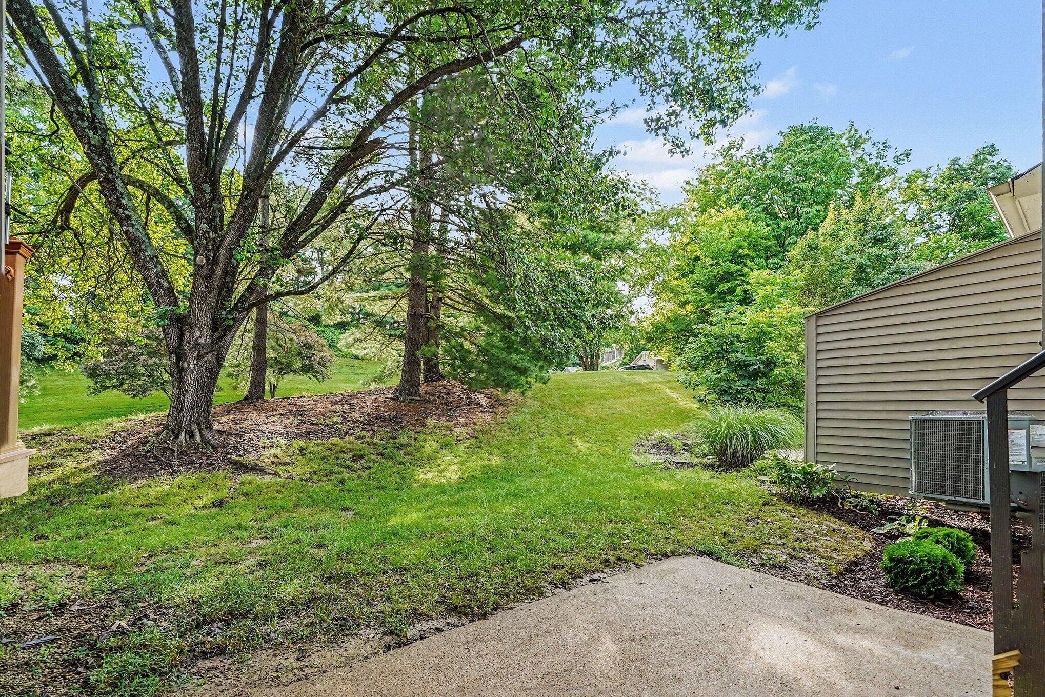 51 Springhouse Drive Cold Spring, KY 41076 - Photo 4 of 23 018_file_3016