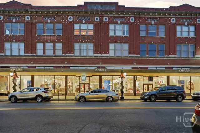 $435,000 | 50 Barnard Street, Unit 304, Savannah, GA 31401