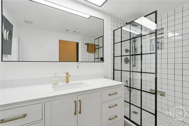 $435,000 | 50 Barnard Street, Unit 304, Savannah, GA 31401