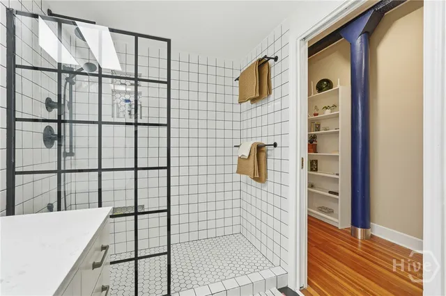 $435,000 | 50 Barnard Street, Unit 304, Savannah, GA 31401