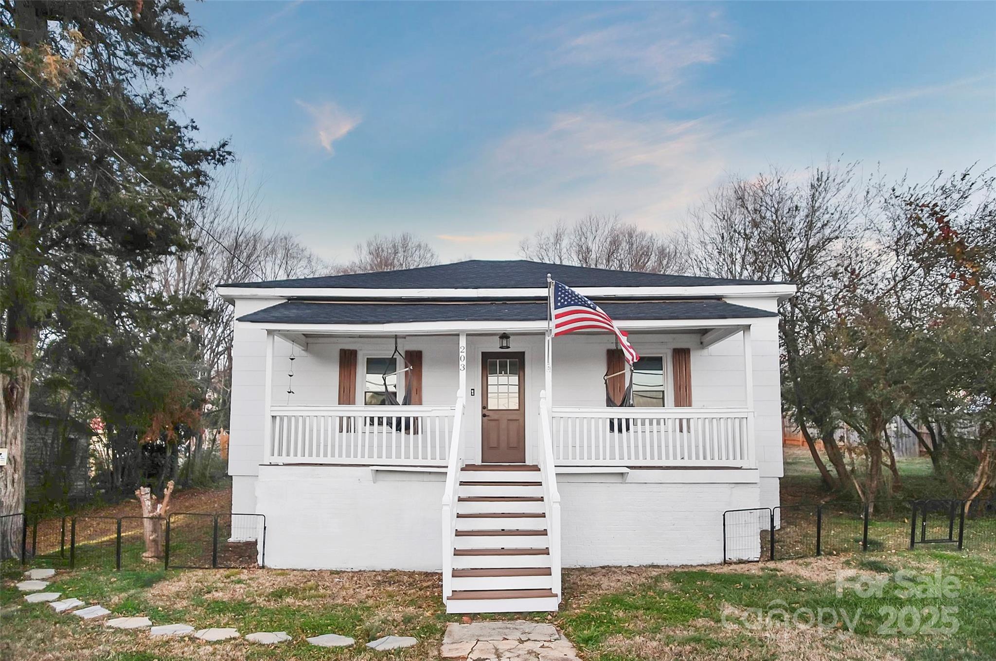 203 Linwood Road Kings Mountain, NC 28086 - Photo 1 of 23 Gallery Image 1