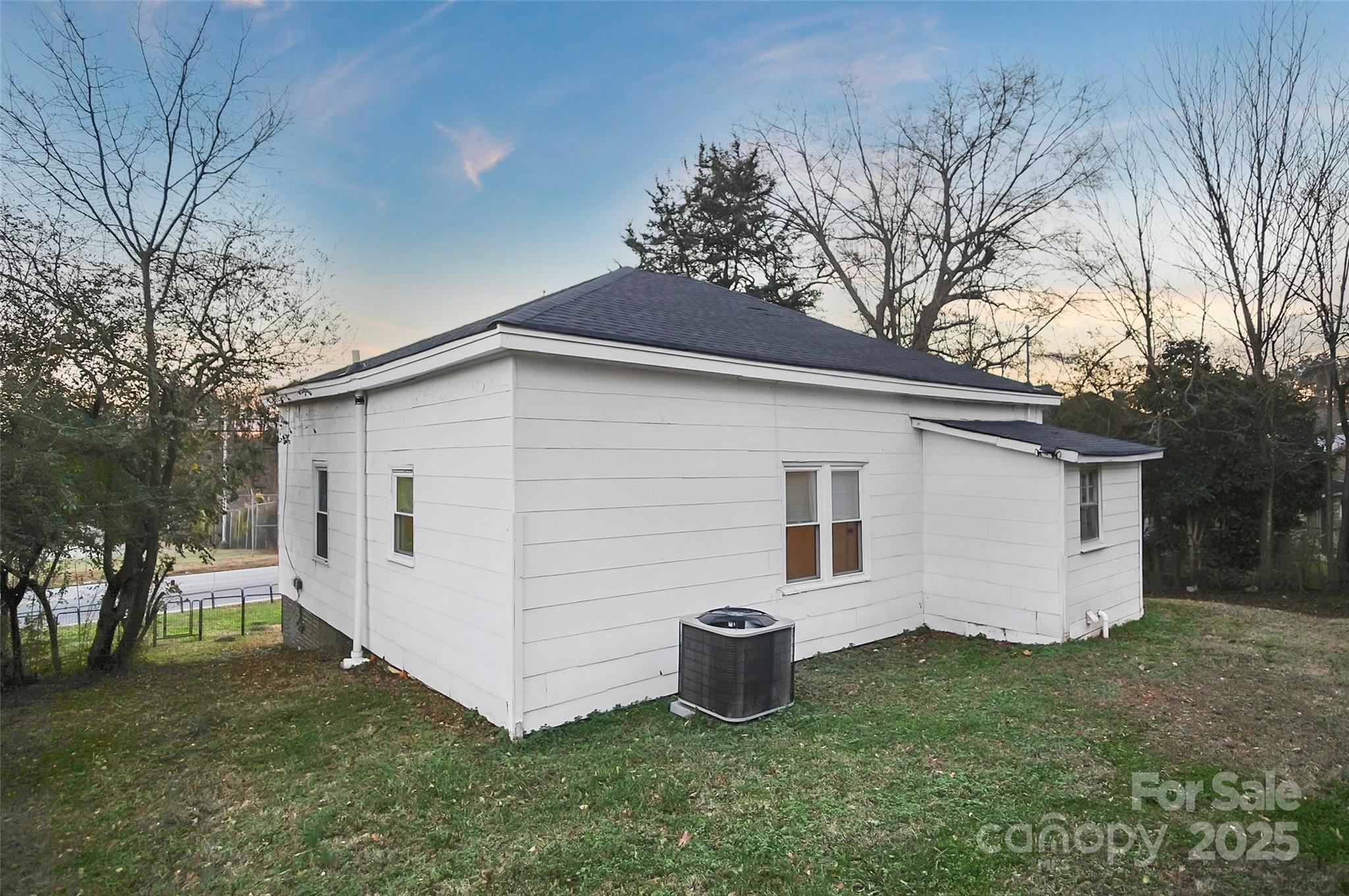 203 Linwood Road Kings Mountain, NC 28086 - Photo 22 of 23 Gallery Image 22