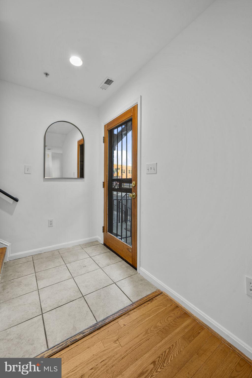 649 16th Street Northeast Washington, DC 20002 - Photo 5 of 38