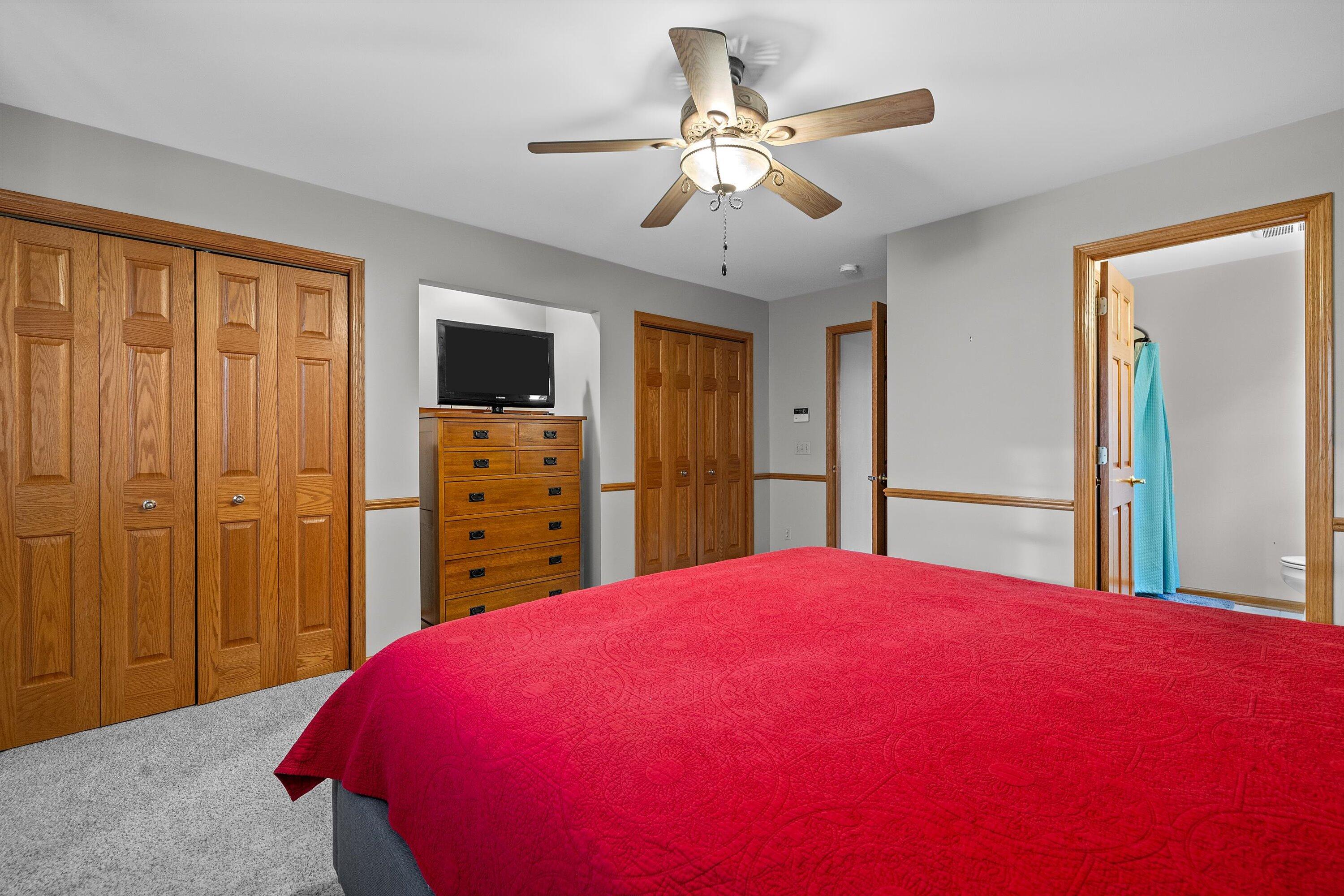 940 Laurie Court Walworth, WI 53184 - Photo 17 of 35 21-IMG_2634