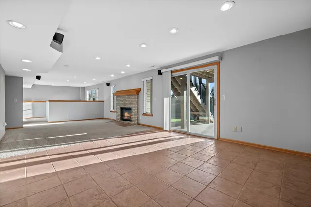 $449,000 | 940 Laurie Court, Walworth, WI 53184