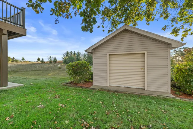 $449,000 | 940 Laurie Court, Walworth, WI 53184