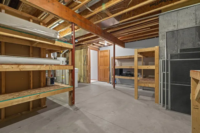 $449,000 | 940 Laurie Court, Walworth, WI 53184