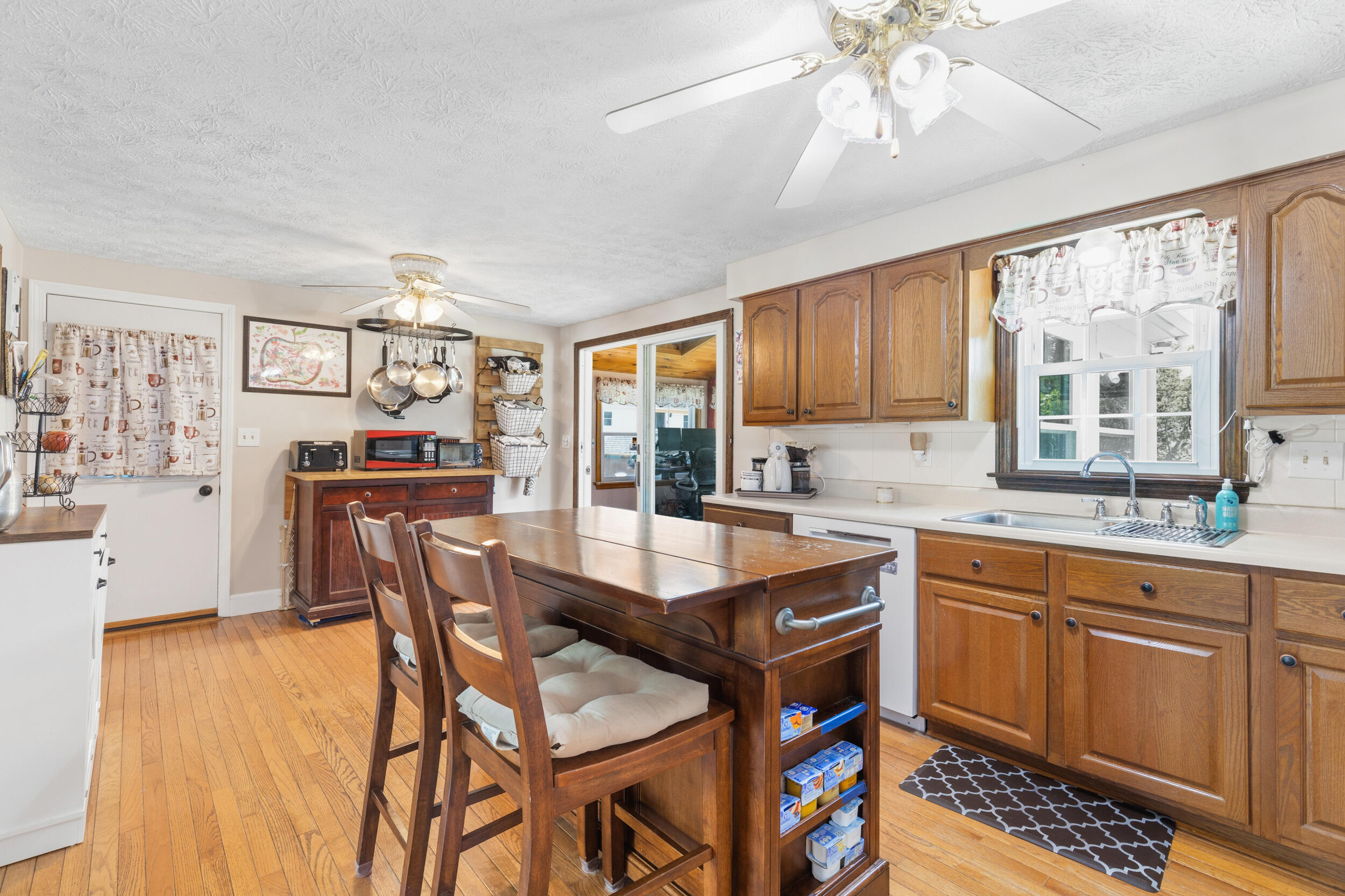 20 Wilson Street Biddeford, ME 04005 - Photo 24 of 64 20 wilson stbiddefordme 04005usa-21