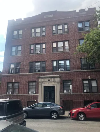 $1,550 | 91 Jordan Avenue, Jersey City, NJ 07306