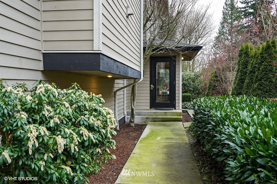 7407 210th Street Southwest, Unit 112 Edmonds, WA 98026 - Photo 14 of 15 Gallery Image 14