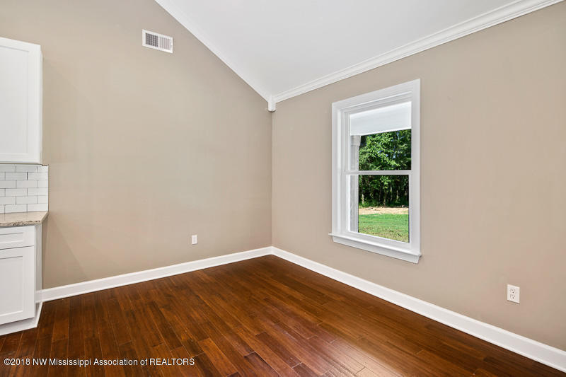 1050 Box Corner Road Byhalia, MS 38611 - Photo 5 of 28 0061050 Box Corner Rd-SMALL