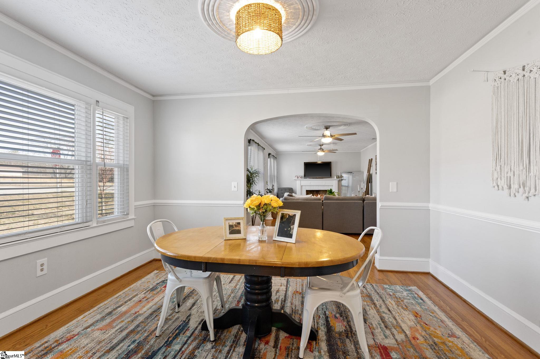 308 South B Street Easley, SC 29640 - Photo 4 of 27