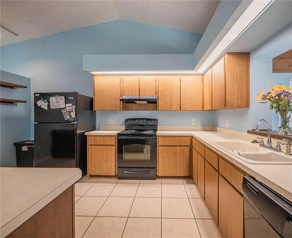 $2,250 | 4232 Stone Henge Road, Mulberry, FL 33860