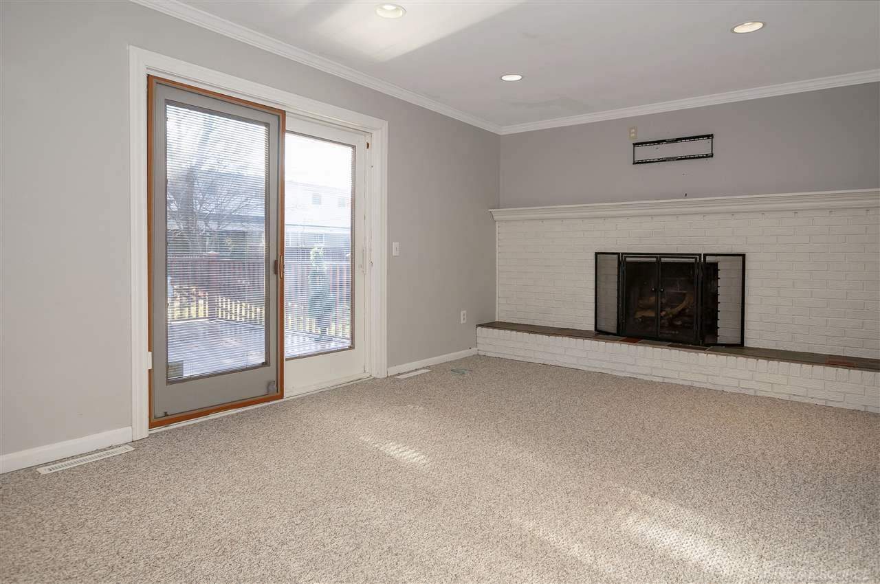 805 Canterbury Road Grosse Pointe Woods, MI 48236 - Photo 16 of 41