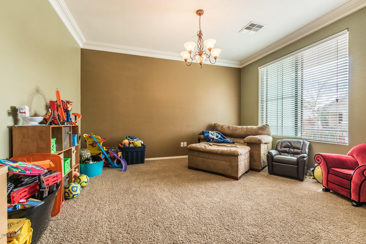 18506 East Ranch Road Queen Creek, AZ 85142 - Photo 12 of 38 Dining Room