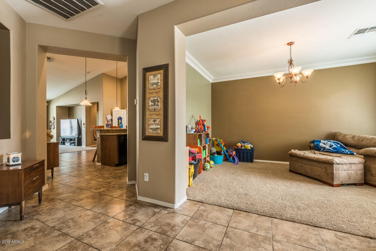 18506 East Ranch Road Queen Creek, AZ 85142 - Photo 13 of 38 Dining Room