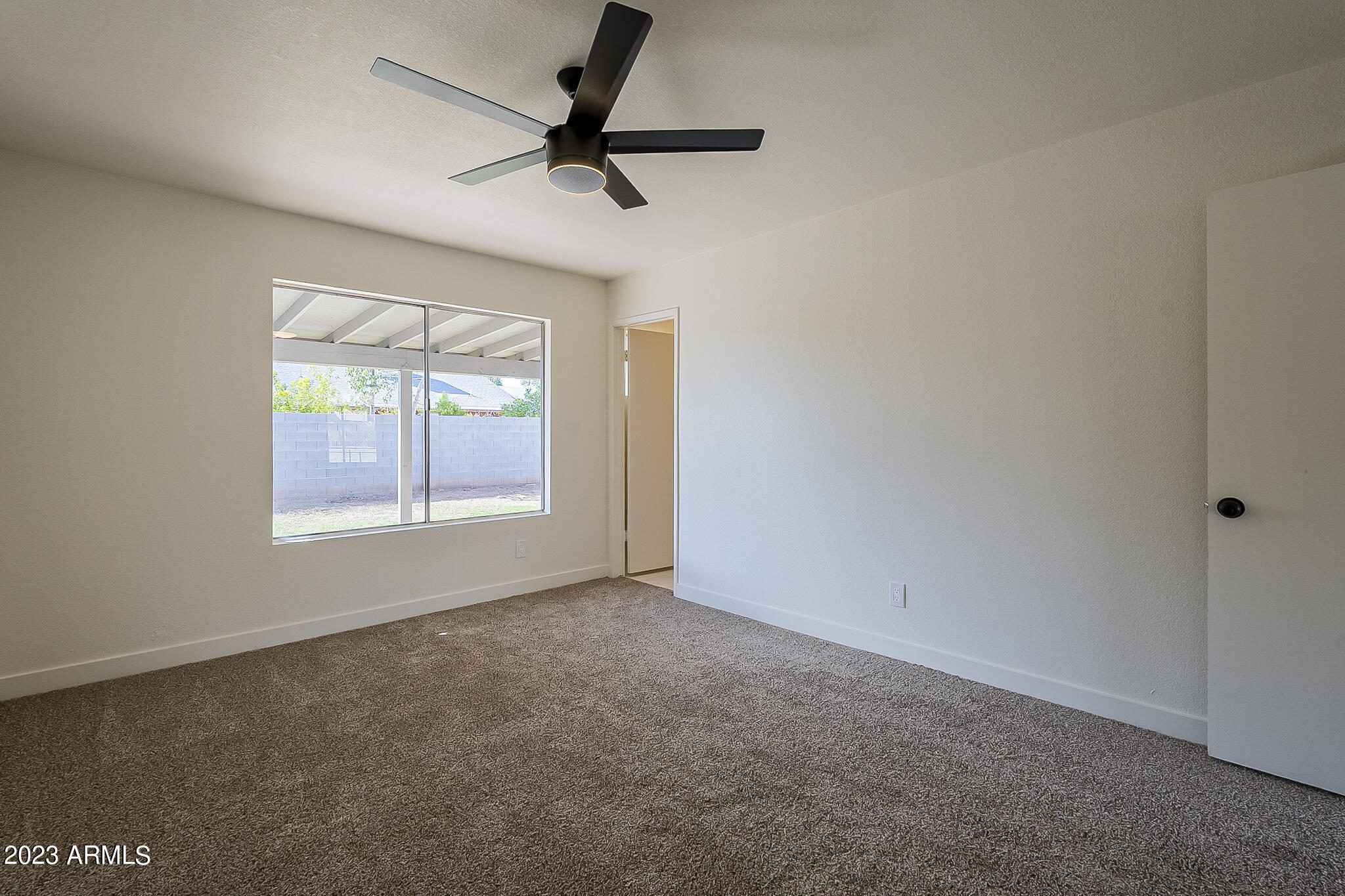 7149 West Osborn Road Phoenix, AZ 85033 - Photo 17 of 32 Primary Suite