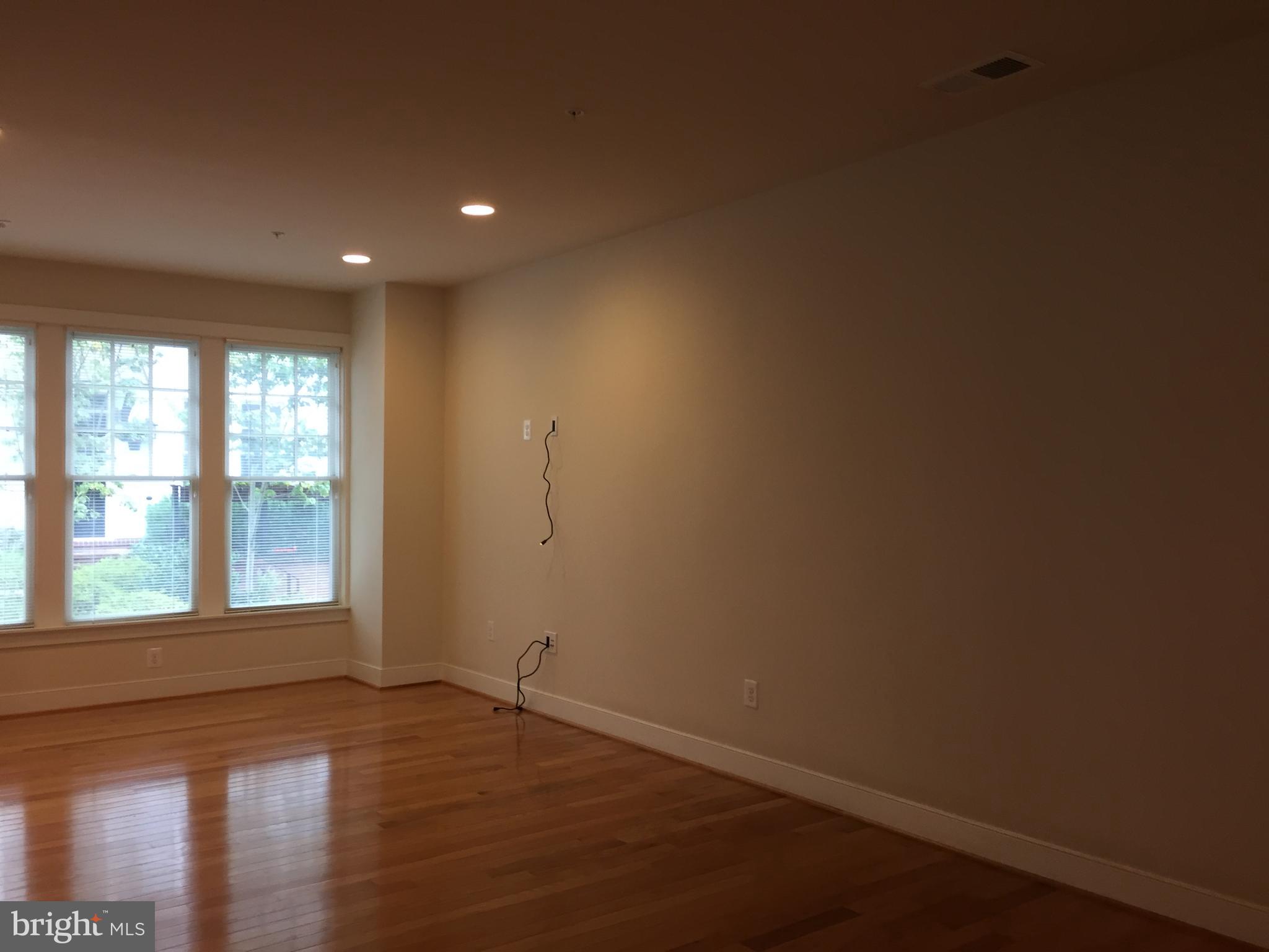 45 Ellsworth Heights Street Silver Spring, MD 20910 - Photo 28 of 36