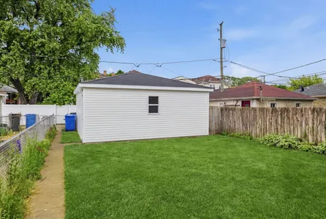 $675,000 | 4431 North Marmora Avenue, Chicago, IL 60630