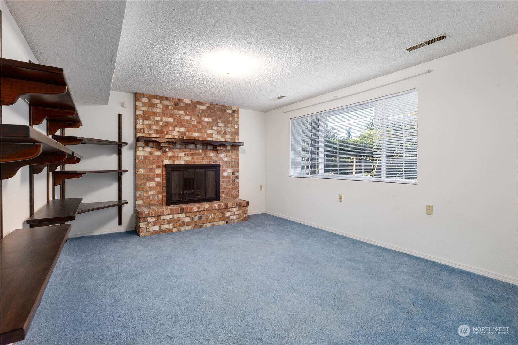 13021 Military Road East Puyallup, WA 98374 - Photo 31 of 37