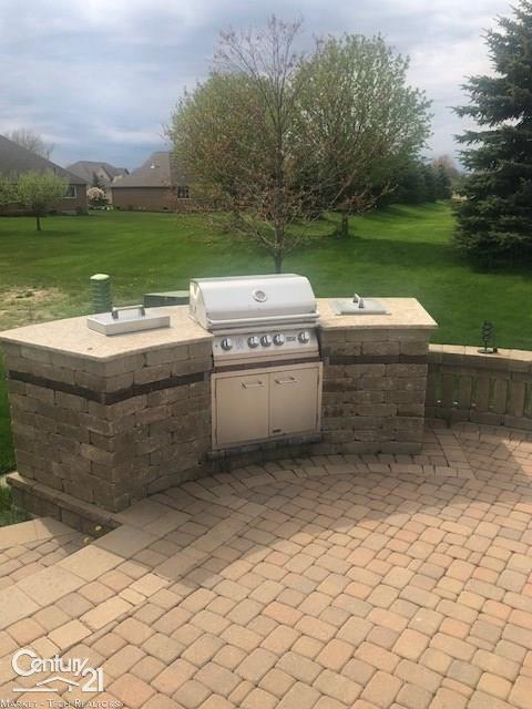 49533 Ishpeming Drive Chesterfield, MI 48047 - Photo 30 of 32