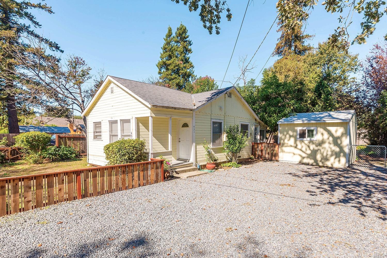 431 Trowbridge Street Santa Rosa, CA 95401 - Photo 1 of 1 Gallery Image 1