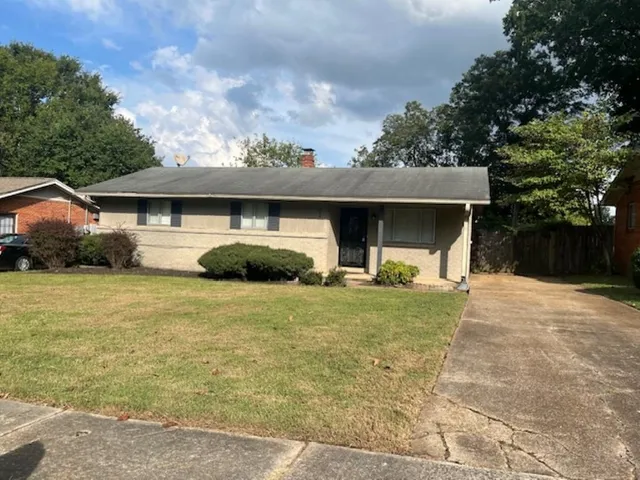 $1,500 | 236 Melita Road, Memphis, TN 38120